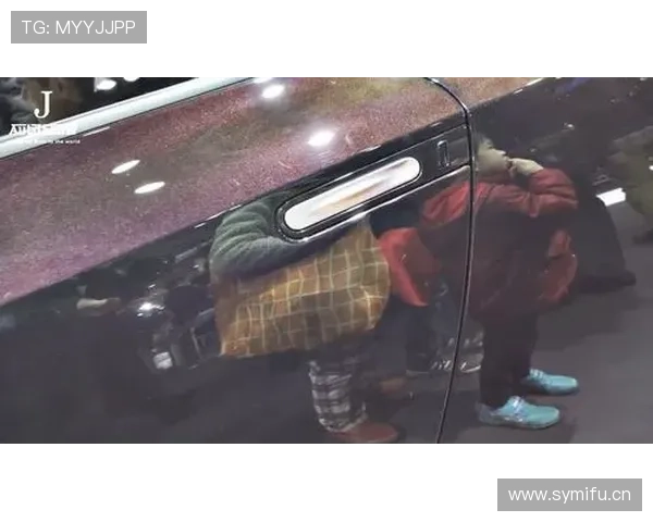 娜奥米大阪居然晒出豪宅一角，是我朋友圈看过最疯狂的浴室了吧？