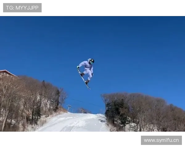 苏翊鸣居然能把滑雪场当成他的私人游乐园，普通人连山都没爬过吧！
